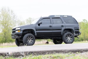 GMC Yukon Suspension Lift Kit - Rough Country - 6 Inch Lift | V2 | NTD - '00-'06